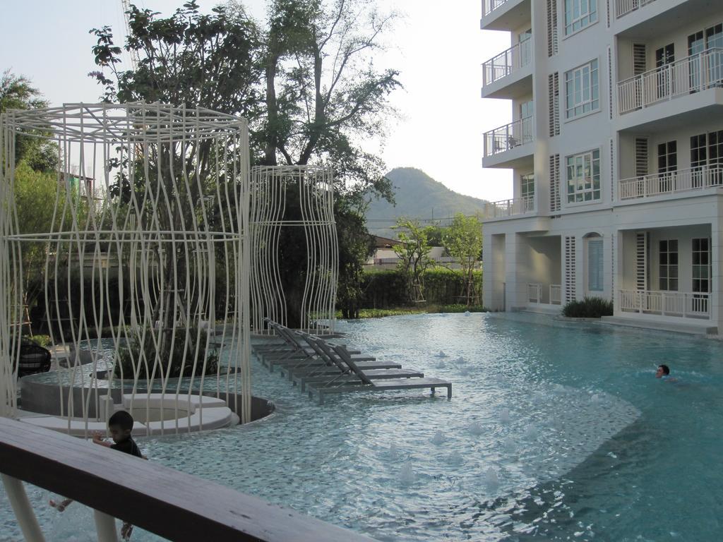 Summer Unit 703 Apartment *